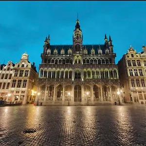 appartement-a-bruxelles-midi-grand-place-bruxelles.brusselshotelsbook.com/